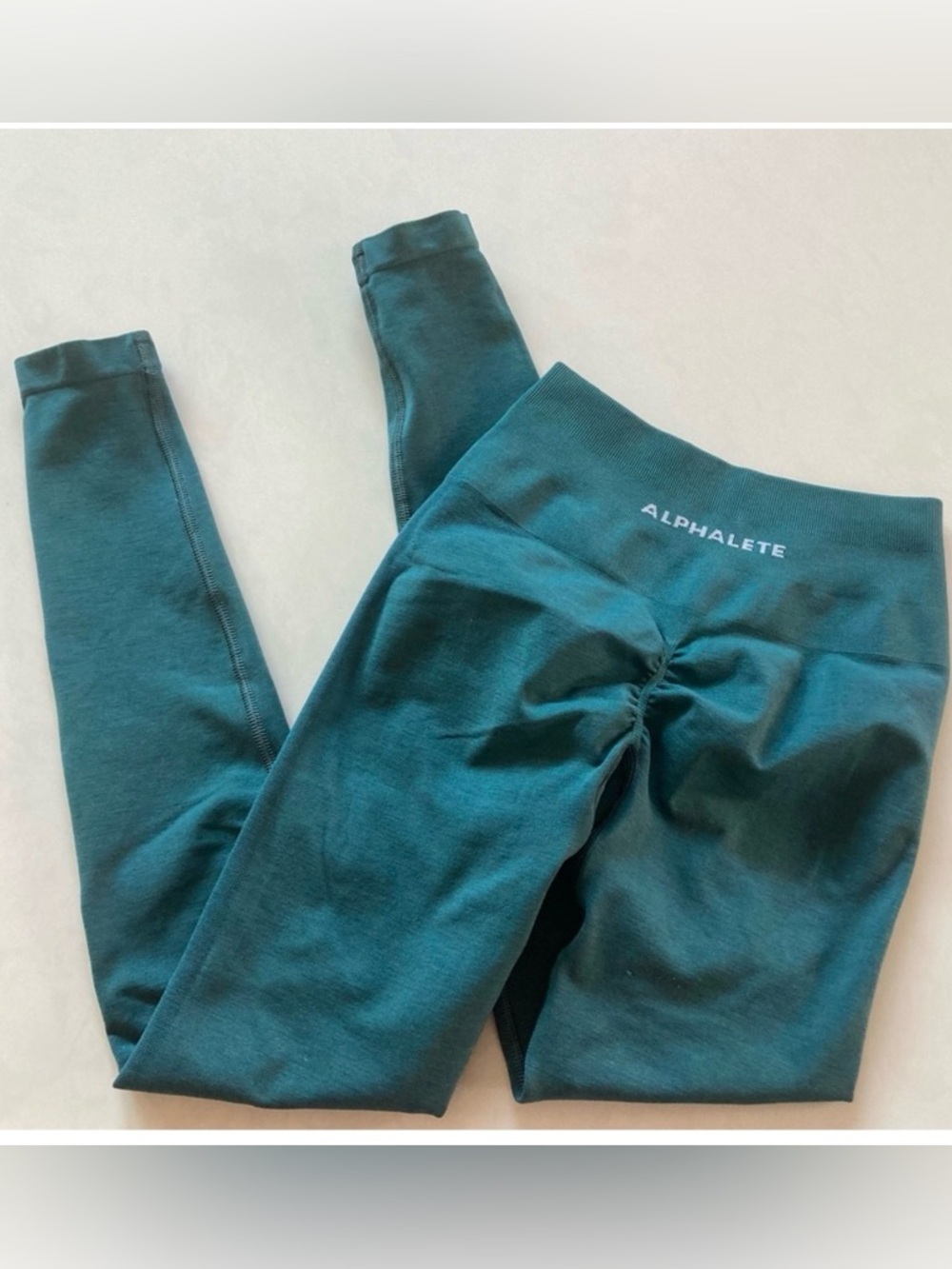 Alphalete Amplify Leggings | L
